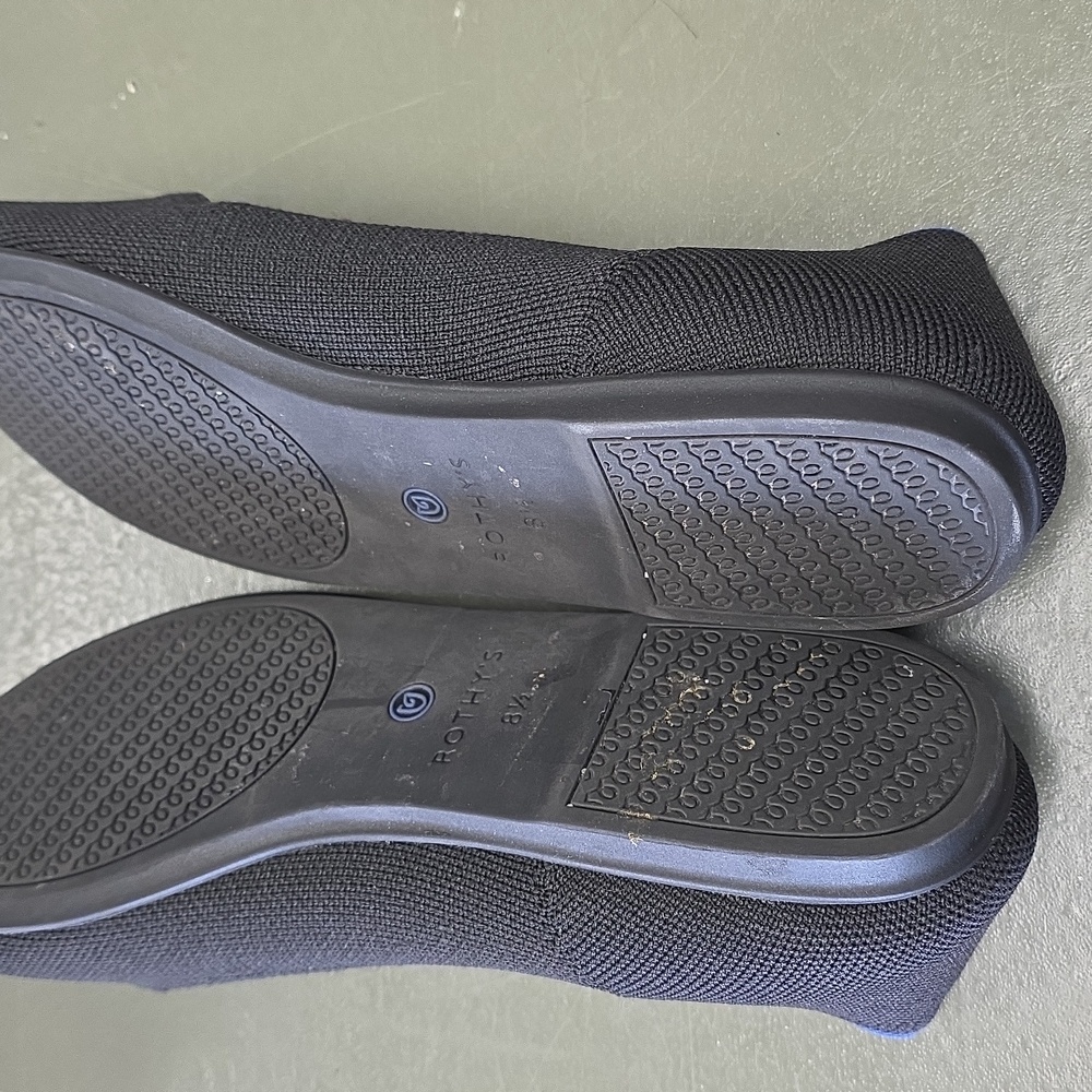 Rothys Sz 8.5 Black Flats Perfect Condition - Picture 4 of 4